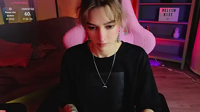   grace   online show from October 2025 10:26:02 AM