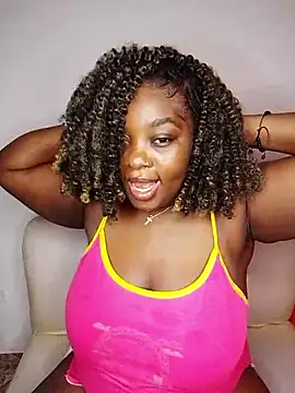Snapshot of ebony_NeighborMoans chatting on September 2025 06:07:02 AM ebony NeighborMoans online show from September 2025 06:07:02 AM