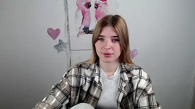 JuiceLips   online show from January 2026 03:14:02 PM