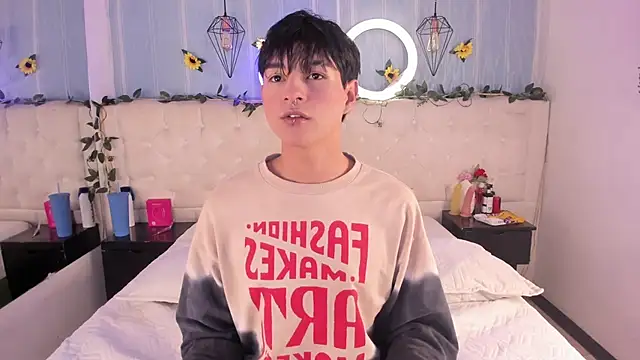 AleAurarashi online show from November 2025 05:52:01 AM