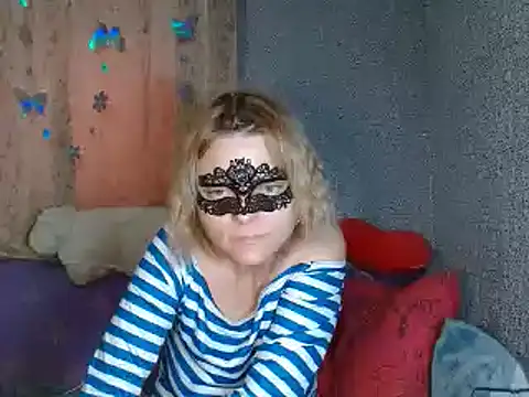 Miss Nona online show from October 2025 11:55:01 AM