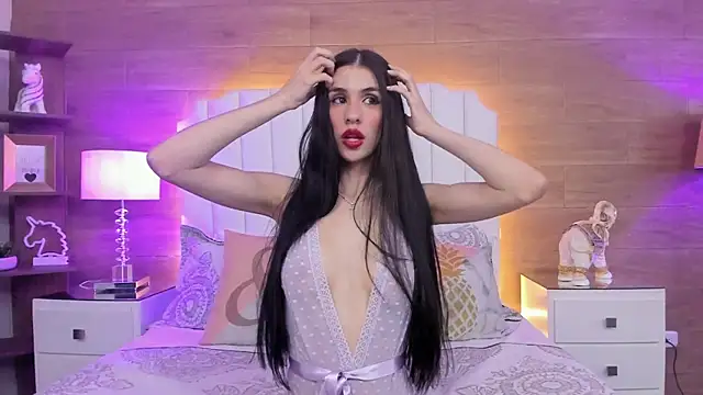 ScarletMore online show from November 2025 12:51:01 PM