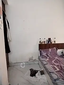 Sexy vernilla online show from April 2026 08:44:01 PM