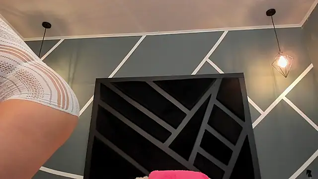 Alana cox  online show from October 2025 11:24:02 PM