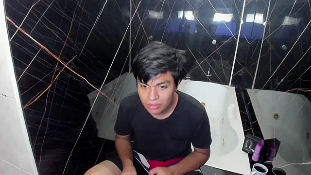 NatyyAlex online show from October 2025 02:13:01 PM