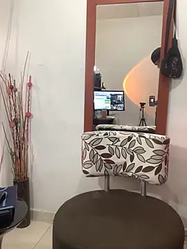 Snapshot of DEMOND_333 chatting on September 2025 08:12:02 PM DEMOND 333 online show from September 2025 08:12:02 PM