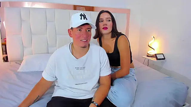 ZoeandEthan online show from September 2025 06:42:01 PM