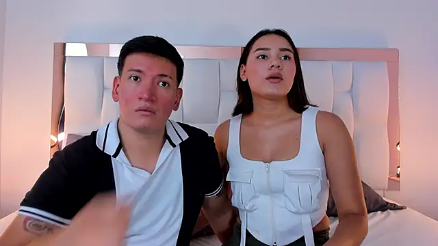 ZoeandEthan online show from October 2025 06:39:01 PM