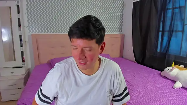 ZoeandEthan online show from January 2026 08:56:01 PM