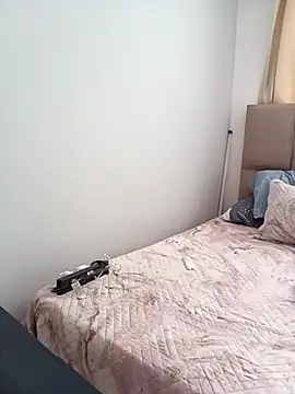 LoanaSantos online show from February 2026 10:10:02 PM