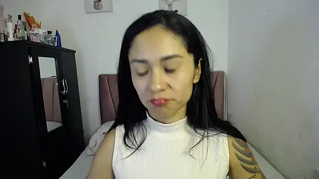 Snapshot of Liahdiaz_ chatting on July 2026 01:30:01 PM Liahdiaz online show from July 2026 01:30:01 PM