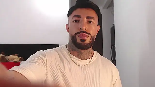 andrea de lucaa online show from June 2026 02:46:01 AM