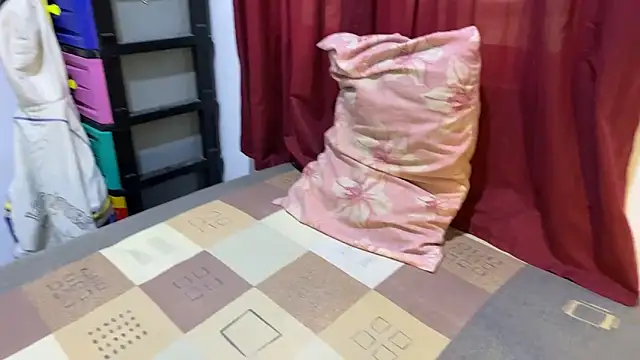 rand1101 online show from November 2025 11:48:02 PM