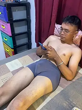 rand1101 online show from March 2026 07:09:01 PM