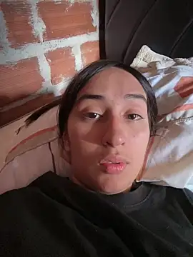 RAKEL37 online show from April 2026 03:54:01 PM