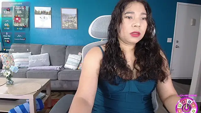 Snapshot of SHEILYN_ chatting on June 2026 04:33:02 AM SHEILYN online show from June 2026 04:33:02 AM