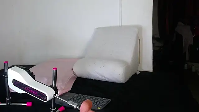 Amber09raiden online show from October 2025 03:03:01 PM