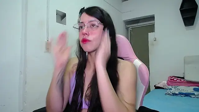 Amber09raiden online show from November 2025 07:30:01 PM