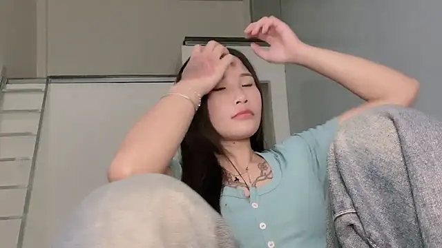 Snapshot of hello_mie chatting on March 2026 02:46:01 AM hello mie online show from March 2026 02:46:01 AM