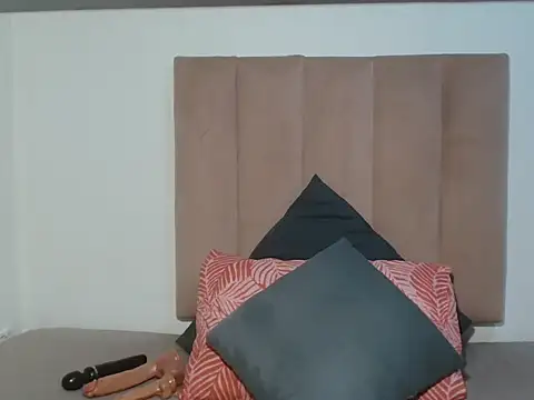 GorillaGripCunt77 online show from January 2026 06:41:02 AM