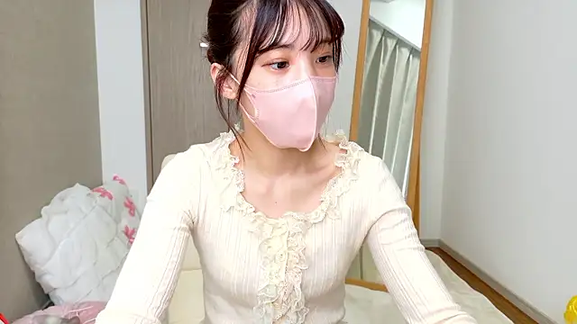 Snapshot of riri__nyan_o0 chatting on April 2026 05:11:01 AM riri nyan o0 online show from April 2026 05:11:01 AM