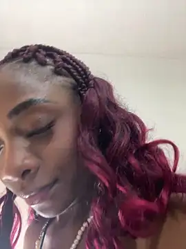 Snapshot of Astergray21 chatting on February 2026 01:05:02 PM Astergray21 online show from February 2026 01:05:02 PM