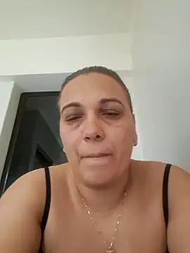 Snapshot of PalomaDesireee chatting on September 2025 06:24:02 AM PalomaDesireee online show from September 2025 06:24:02 AM