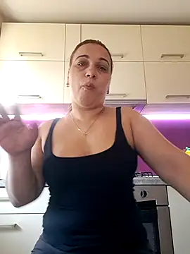 Snapshot of PalomaDesireee chatting on September 2025 06:17:01 AM PalomaDesireee online show from September 2025 06:17:01 AM