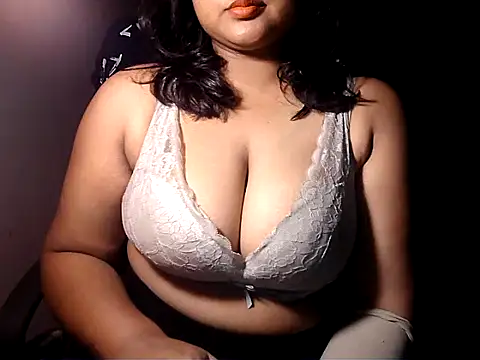 Snapshot of PatnakiRitu1 chatting on September 2025 04:06:02 PM PatnakiRitu1 online show from September 2025 04:06:02 PM