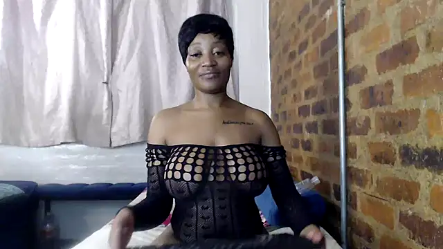 SweetPortableAmber online show from November 2025 06:50:02 PM