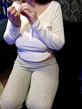 Snapshot of Jeannie_69_andahalf chatting on February 2026 02:01:02 AM Jeannie 69 andahalf online show from February 2026 02:01:02 AM