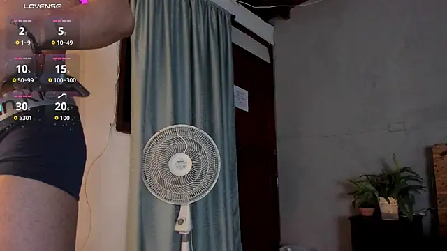 Snapshot of Markuss__ chatting on September 2025 02:48:02 AM Markuss online show from September 2025 02:48:02 AM