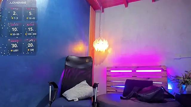 Snapshot of Markuss__ chatting on November 2025 03:07:01 AM Markuss online show from November 2025 03:07:01 AM