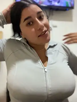 Tokio Sakura online show from February 2026 09:07:01 PM