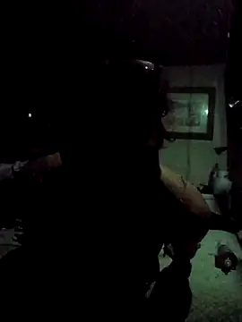 bearded cross online show from February 2026 05:39:02 AM