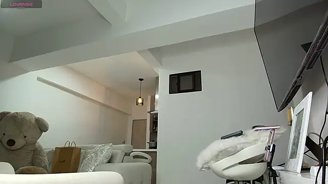 brunothompson3 online show from November 2025 01:28:01 AM