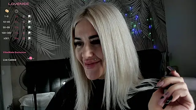 Kira Key online show from March 2026 01:55:02 AM