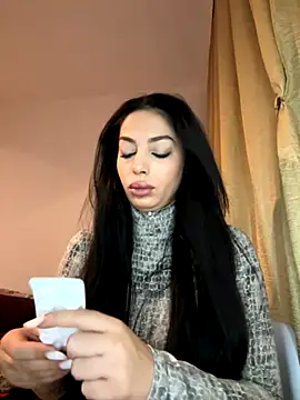 Bella Vixen  online show from October 2025 08:32:01 PM