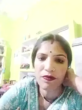 Snapshot of Riya_jaan12 chatting on March 2026 05:40:01 PM Riya jaan12 online show from March 2026 05:40:01 PM