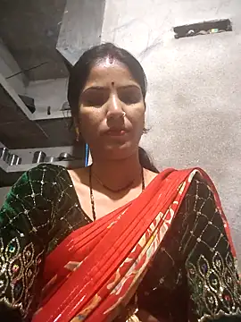 Snapshot of Riya_jaan12 chatting on April 2026 04:26:01 PM Riya jaan12 online show from April 2026 04:26:01 PM