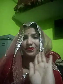 Snapshot of Riya_jaan12 chatting on April 2026 11:08:02 AM Riya jaan12 online show from April 2026 11:08:02 AM