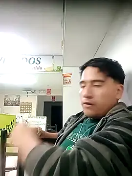 QJHoElyking online show from October 2025 02:37:02 AM