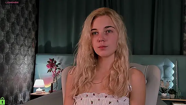 Aurora Bennet online show from September 2025 12:03:01 AM