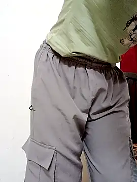 Snapshot of Nisha_cam12 chatting on September 2025 10:50:02 AM Nisha cam12 online show from September 2025 10:50:02 AM