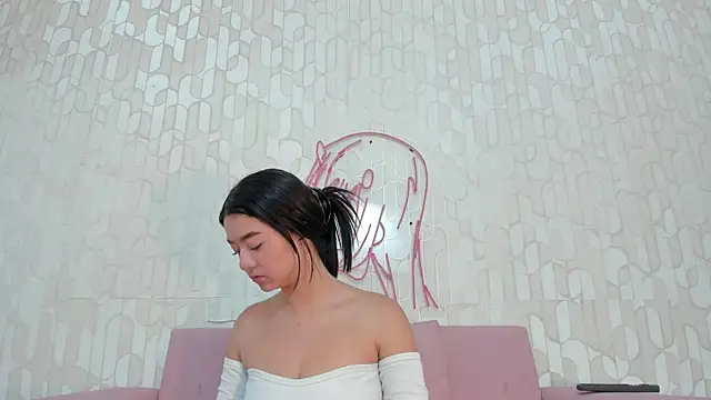 scarletross  online show from October 2025 01:30:01 PM