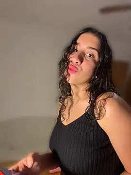 Souphicherry online show from April 2026 09:54:01 PM