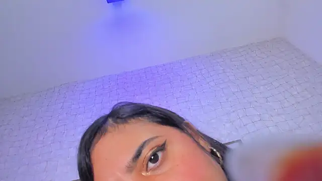 thalia888  online show from April 2026 07:59:02 PM