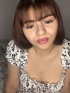 Snapshot of You_dirty_girl18 chatting on November 2025 02:23:02 AM You dirty girl18 online show from November 2025 02:23:02 AM