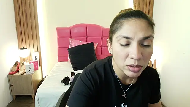 SexyRachel  online show from February 2026 07:31:02 PM