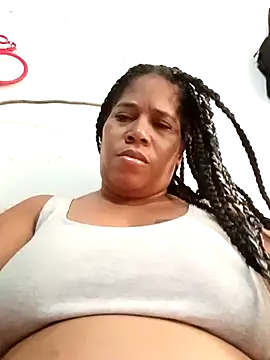 Snapshot of Big_ass_submissive chatting on April 2026 01:45:01 PM Big ass submissive online show from April 2026 01:45:01 PM